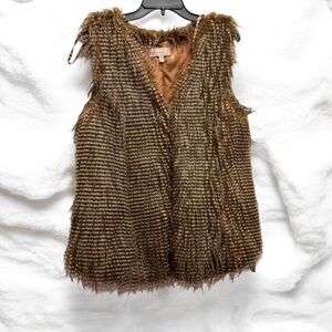 Christina B. Size M faux fur vest